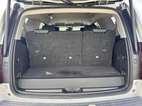 Used 2017 Chevrolet Tahoe LT image 19