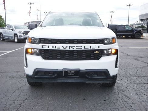 Used 2020 Chevrolet Silverado 1500 Custom w/ Trailering Package AWD/4WD image 3