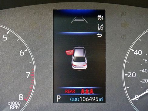Used 2023 Toyota Corolla LE FWD image 40