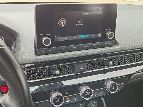 Used 2024 Honda Civic Sport image 22