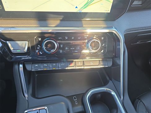 New 2026 GMC Sierra 1500 Denali w/ Denali Reserve Package image 25