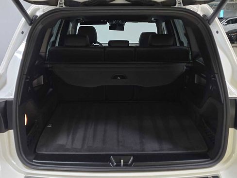 Certified 2025 Mercedes-Benz GLB 250 4MATIC image 14