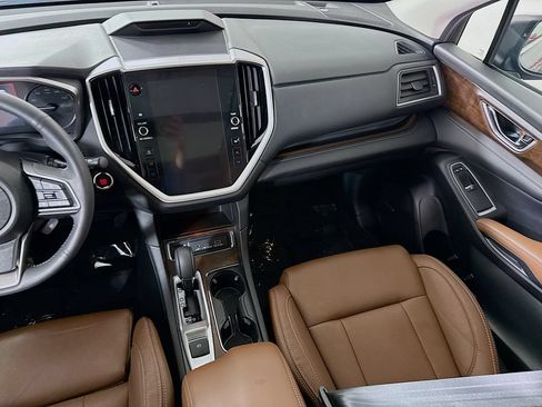 Used 2025 Subaru Ascent Touring w/ Popular Package #2 AWD/4WD image 28