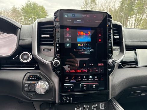New 2026 RAM 1500 Laramie AWD/4WD image 12