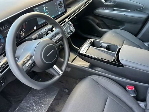 New 2026 Hyundai Tucson SEL image 12