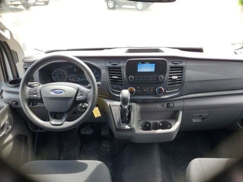 Used 2024 Ford Transit 250 Low Roof AWD w/ Exterior Upgrade Package image 27
