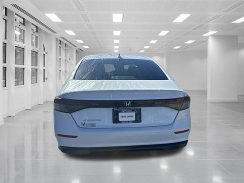Used 2024 Honda Accord EX image 6