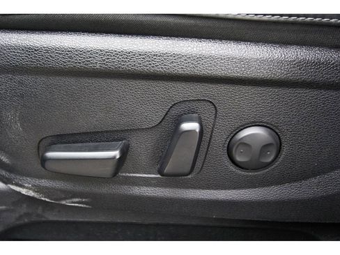 Used 2025 Kia Telluride S image 28