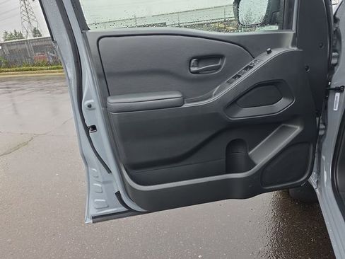 New 2026 Nissan Frontier SV w/ Tow Package image 18