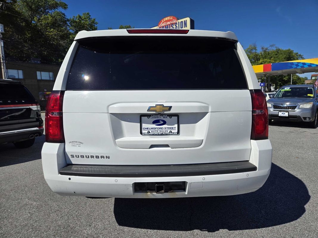 Used 2019 Chevrolet Suburban LT AWD/4WD image 6