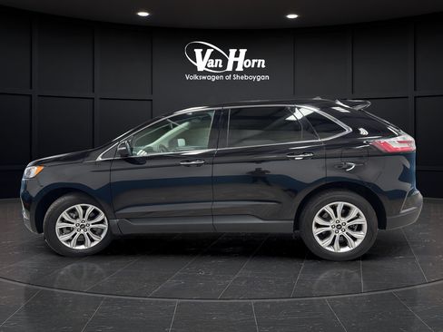 Used 2024 Ford Edge Titanium AWD/4WD image 4