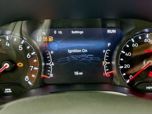 New 2026 Jeep Compass Latitude AWD/4WD image 12