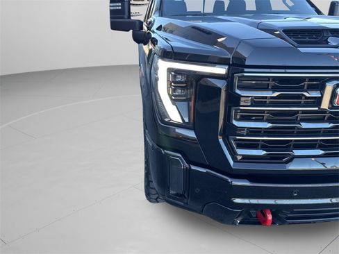 Used 2024 GMC Sierra 2500 AT4 w/ AT4 Premium Plus Package image 45