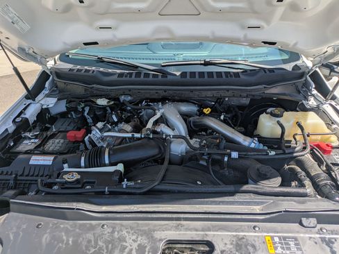 Used 2023 Ford F350 Lariat w/ Camper Package AWD/4WD image 34