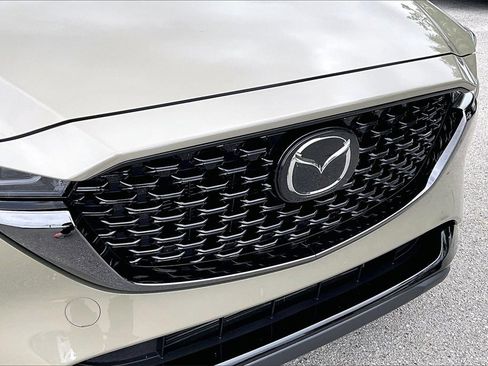 Used 2024 MAZDA CX-5 Carbon Edition image 11