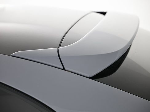 New 2026 Porsche Cayenne S image 14