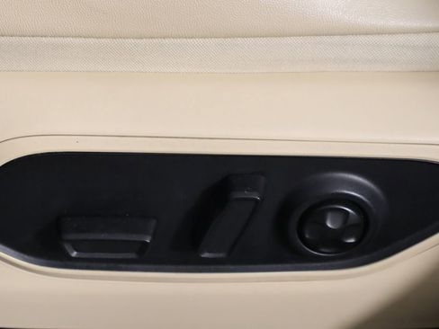 Used 2023 Jeep Grand Cherokee Limited image 20