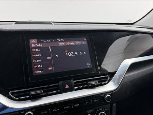 Used 2022 Kia Niro EX w/ Cold Weather Package FWD image 29