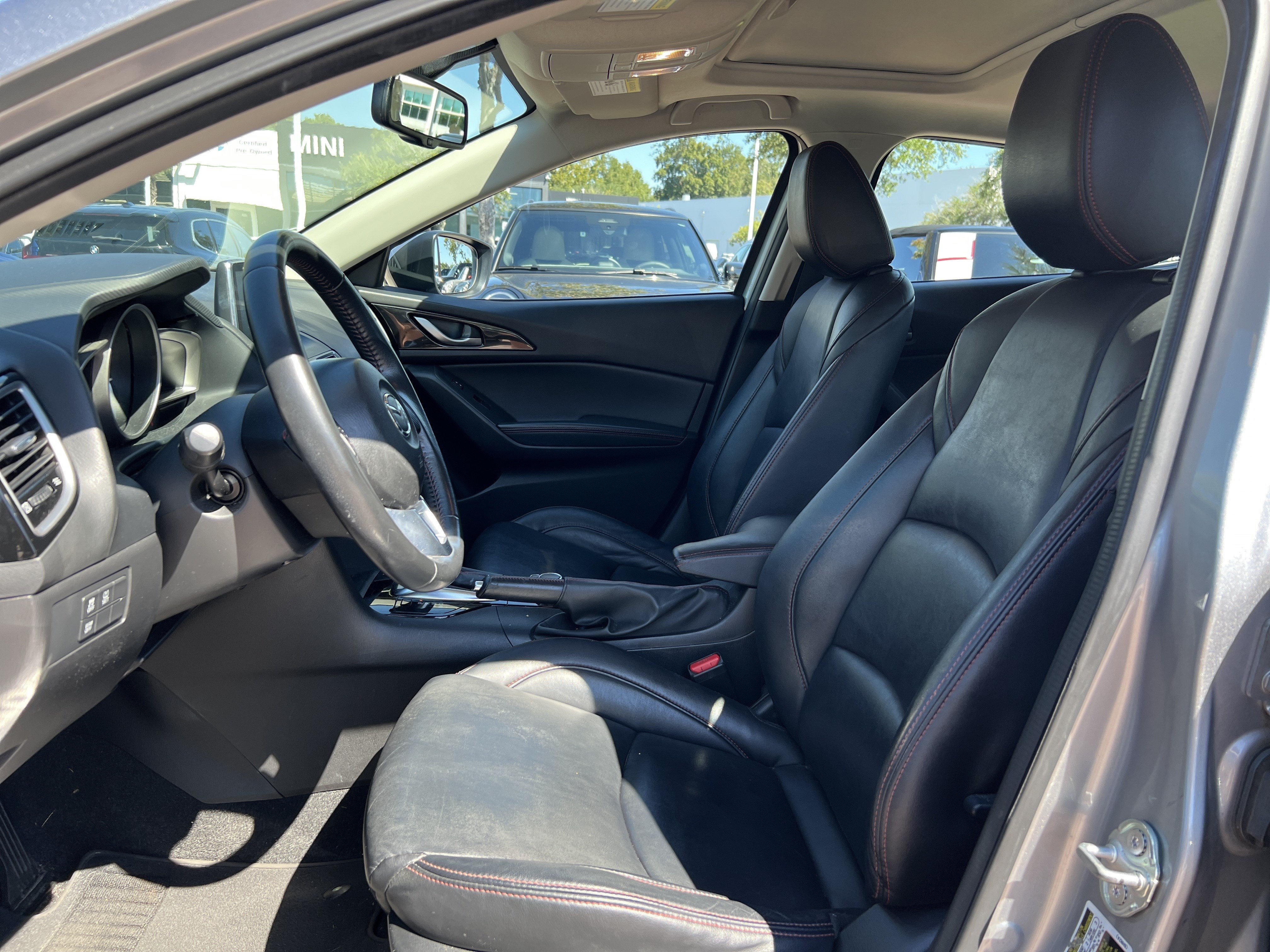 Used 2016 MAZDA MAZDA3 i Grand Touring FWD image 16
