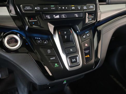 Used 2021 Honda Odyssey Elite image 7