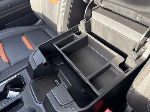 Used 2024 GMC Sierra 1500 AT4 w/ AT4 Premium Package image 30