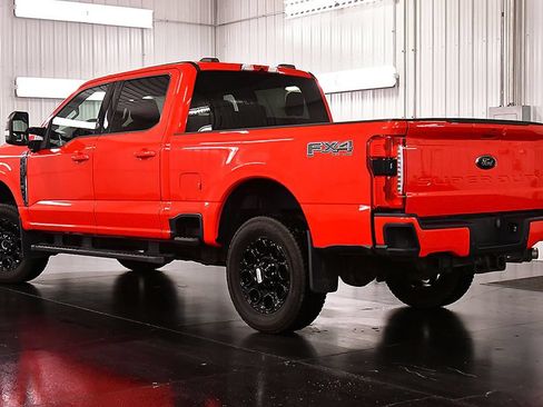 Used 2024 Ford F250 XLT w/ Black Appearance Package AWD/4WD image 5