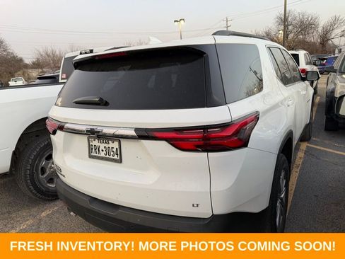 Used 2022 Chevrolet Traverse LT image 7