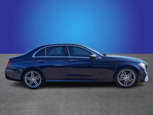 Used 2017 Mercedes-Benz E 300 image 3