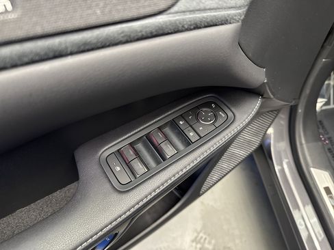 Used 2024 Lexus RX 350 F Sport image 11