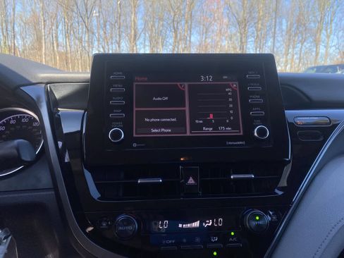 Used 2024 Toyota Camry LE image 26