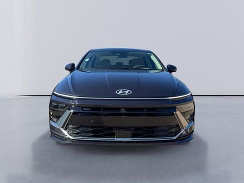 Used 2025 Hyundai Sonata Limited image 8
