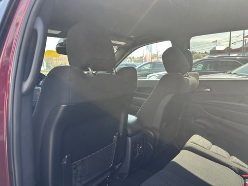 Used 2025 Dodge Durango GT image 9