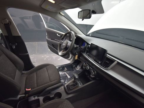 Certified 2023 Kia Rio LX image 18