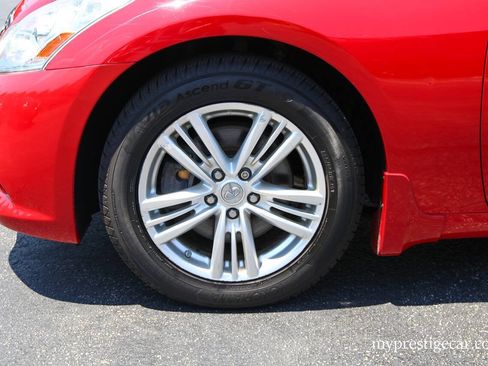 Used 2010 INFINITI G37 x Sedan w/ Premium Pkg AWD/4WD image 3