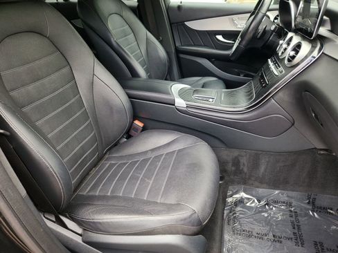 Used 2022 Mercedes-Benz GLC 300 GLC 300 image 15