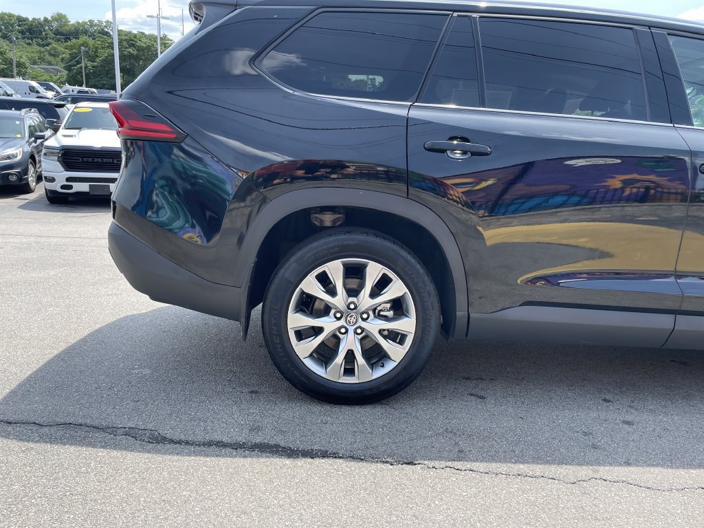 Used 2025 Toyota Grand Highlander AWD Hybrid image 12