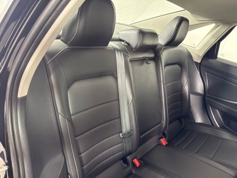 Used 2024 Volkswagen Jetta SE image 25