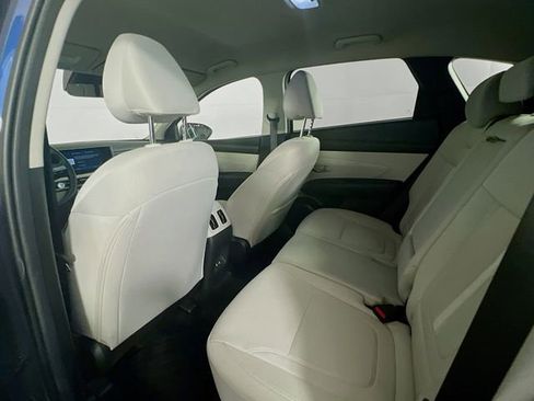 Used 2025 Hyundai Tucson SEL image 21