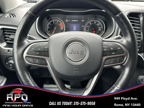 Used 2020 Jeep Cherokee Limited image 14