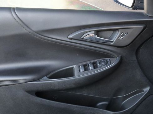 Used 2020 Chevrolet Malibu LT w/ Leather Package image 31