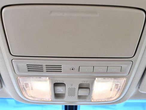 Used 2011 Honda Accord EX-L image 32