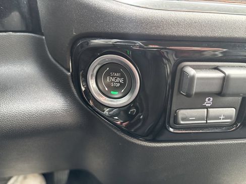 Used 2024 GMC Sierra 1500 Elevation AWD/4WD image 28