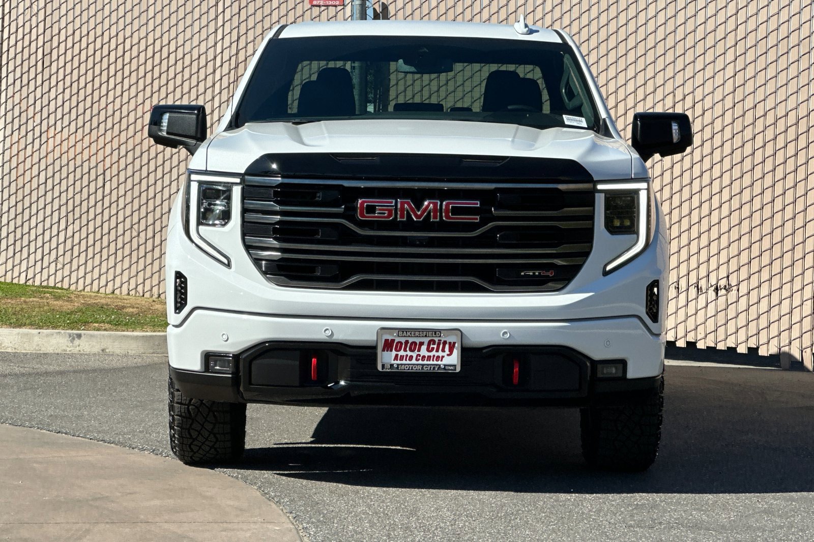 Certified 2025 GMC Sierra 1500 AT4 AWD/4WD image 9