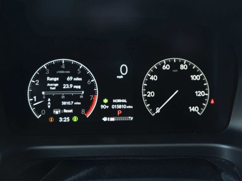 Used 2025 Honda Odyssey Elite image 23