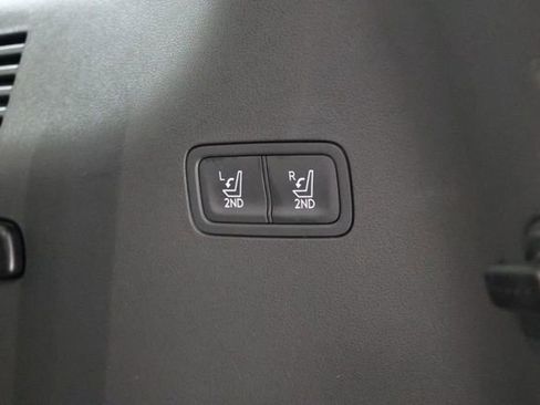 Used 2025 Hyundai Santa Fe SEL FWD image 35