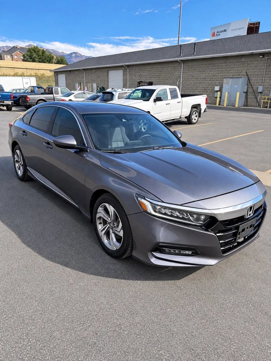 Used 2020 Honda Accord EX image 3