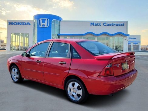 Used 2007 Ford Focus SES image 3