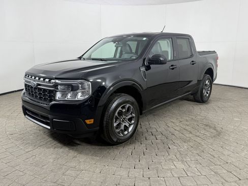 Certified 2023 Ford Maverick XLT w/ XLT Luxury Package image 3