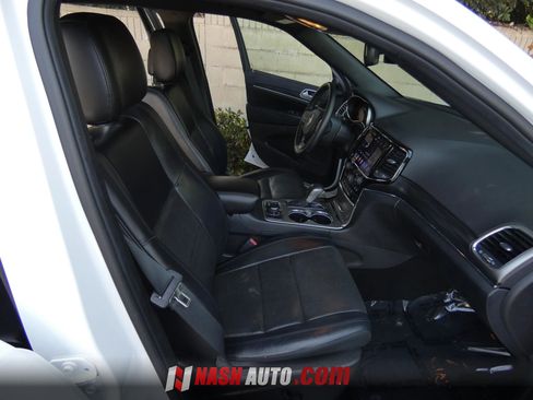 Used 2019 Jeep Grand Cherokee Limited w/ Luxury Group II AWD/4WD image 26