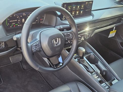 New 2025 Honda Accord EX-L image 2